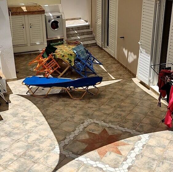 דירת נופש Sea View 2 Double Bed House In Keratea