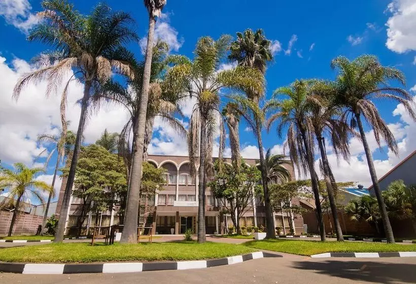 تختخواب و صبحانه Orangestar Lodge