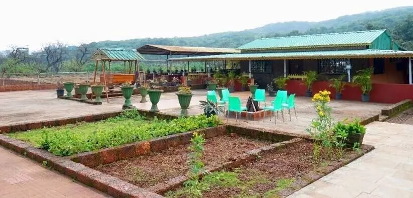 ホテル Bagicha Villa And Cottage