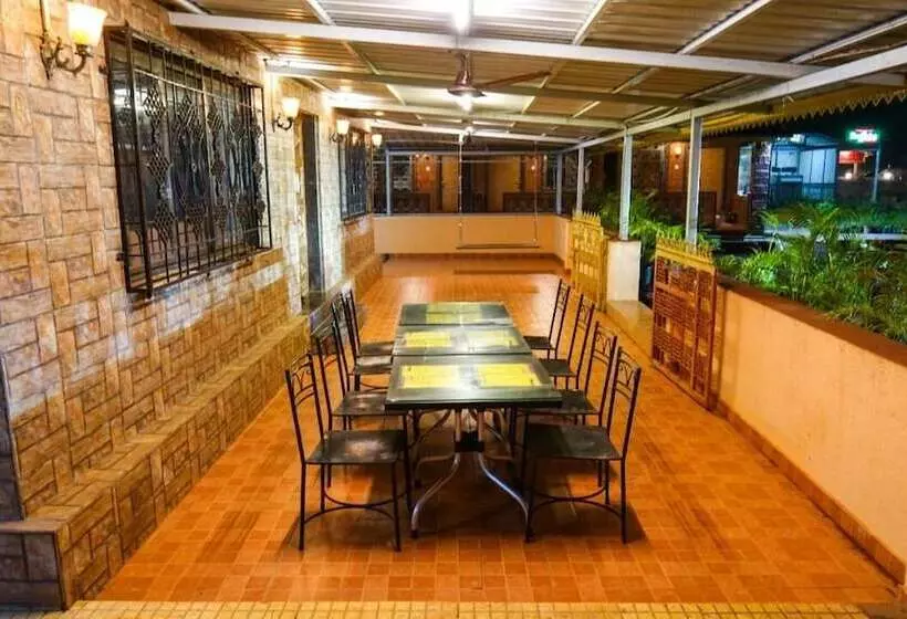ホテル Bagicha Villa And Cottage