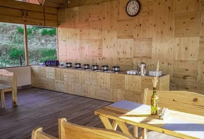 Hotelli Buransh Valley Resort