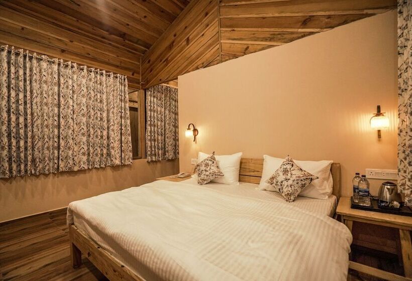 Отель Buransh Valley Resort