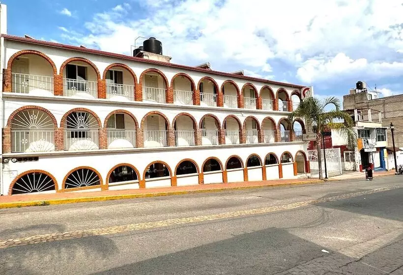 Hotelli El Romano Ixtapan De La Sal