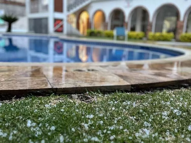 Hotelli El Romano Ixtapan De La Sal