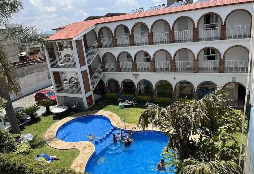 Hotelli El Romano Ixtapan De La Sal