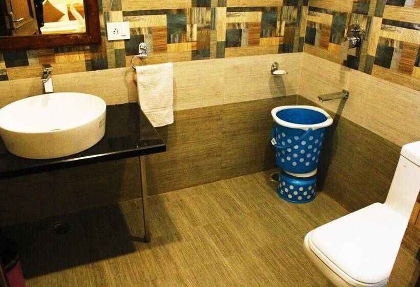 Hotel Forest View And Restaurant