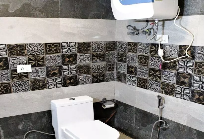 Hotelli Forest View And Restaurant