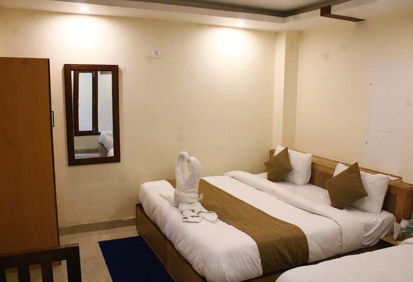 Hotel Forest View And Restaurant