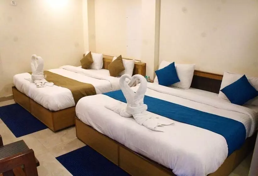 Hotelli Forest View And Restaurant