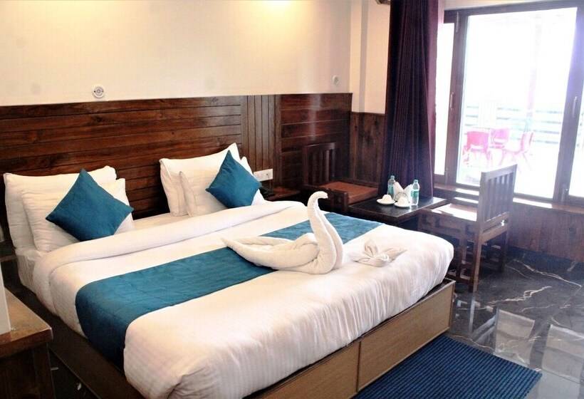 Hotel Forest View And Restaurant