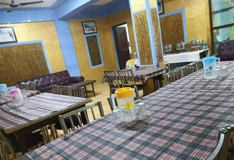 ホテル Goroomgo City Pride Srinagar