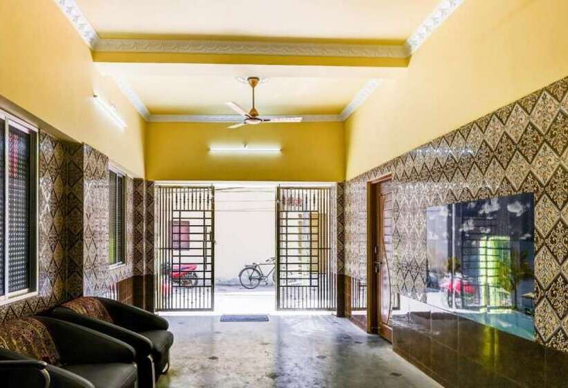 هتل Goroomgo Neelachal Holiday Nibasa Puri