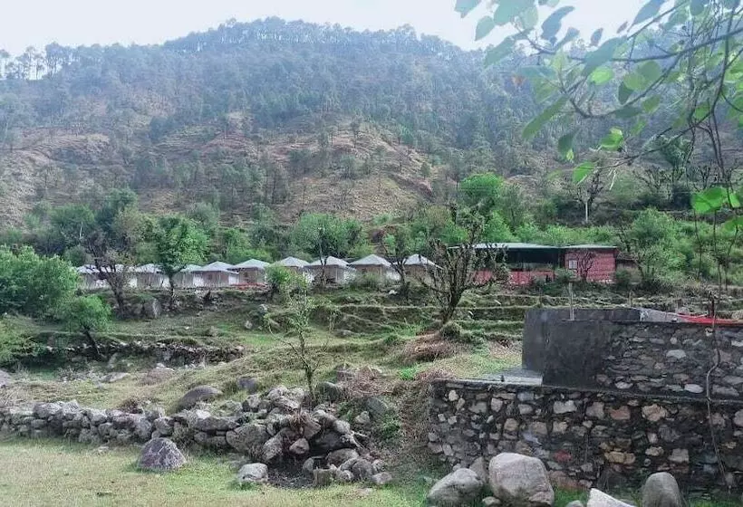 ホテル Hill Springs Resort And Cafe