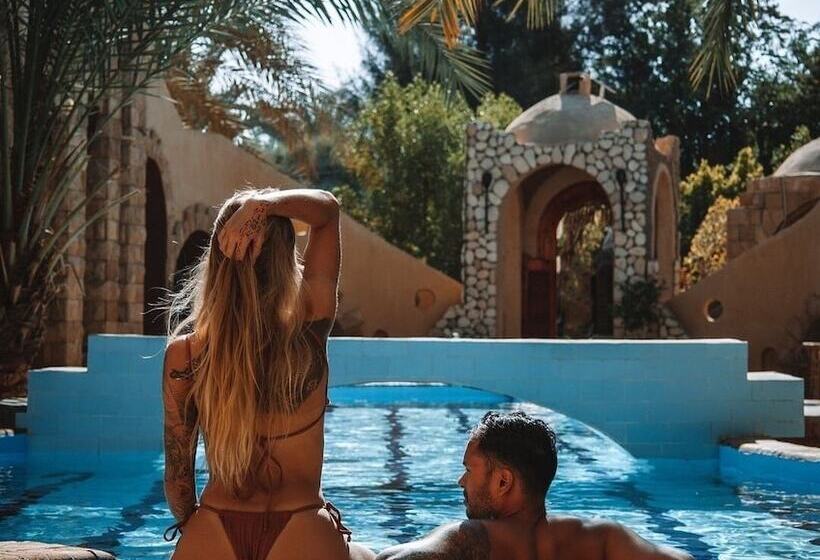 هتل Panta Lodge Siwa