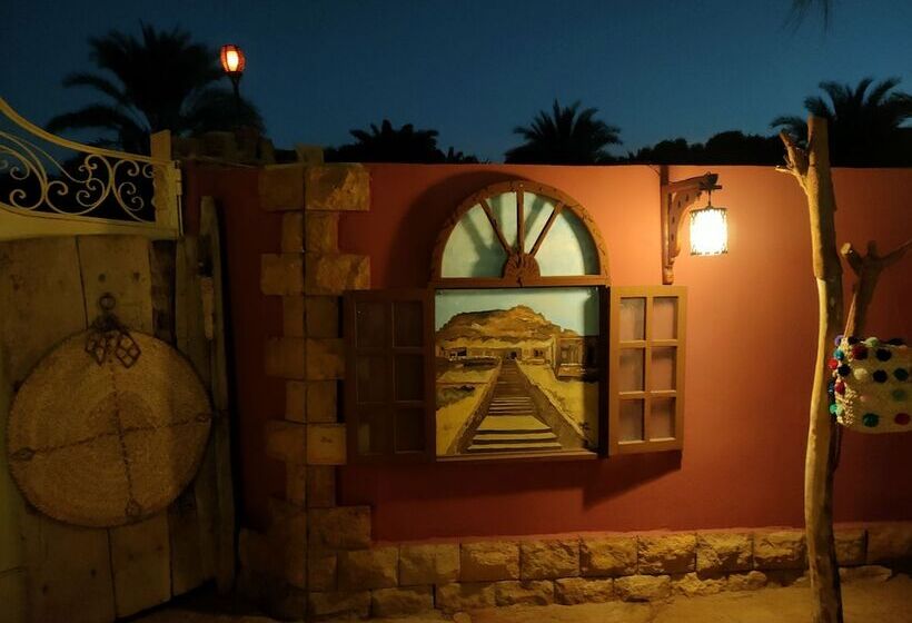 هتل Panta Lodge Siwa