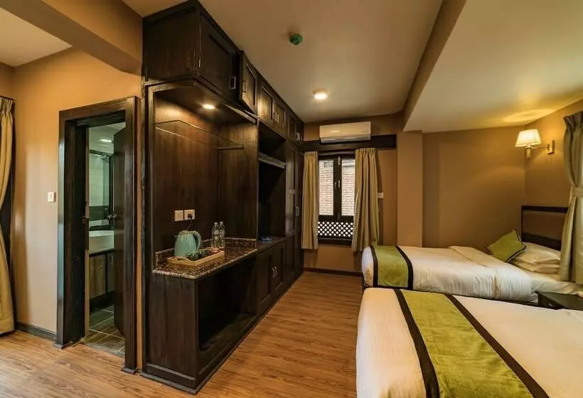 هتل Purnas Museum Resort