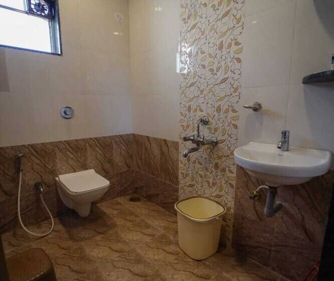 ホテル Royal Palace Panchgani