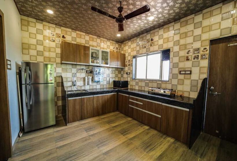 ホテル Royal Palace Panchgani