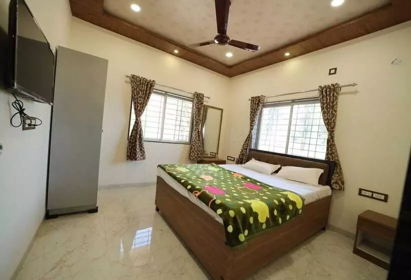 ホテル Royal Palace Panchgani