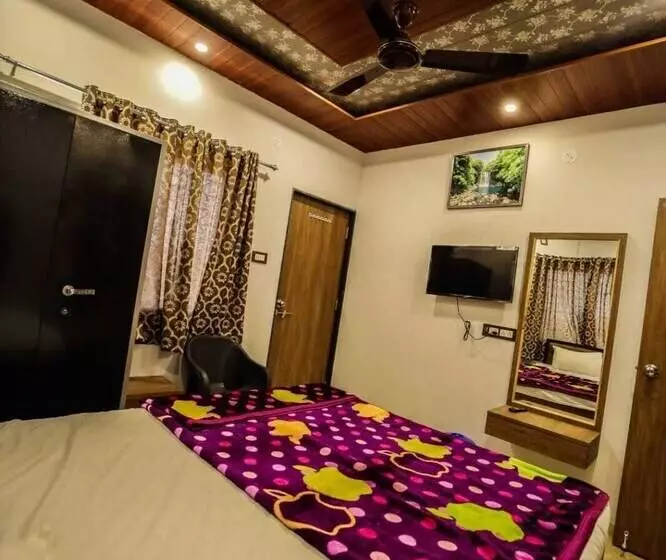 ホテル Royal Palace Panchgani