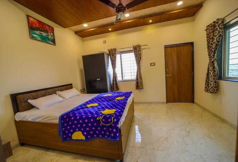 ホテル Royal Palace Panchgani