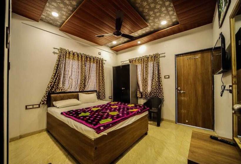 ホテル Royal Palace Panchgani