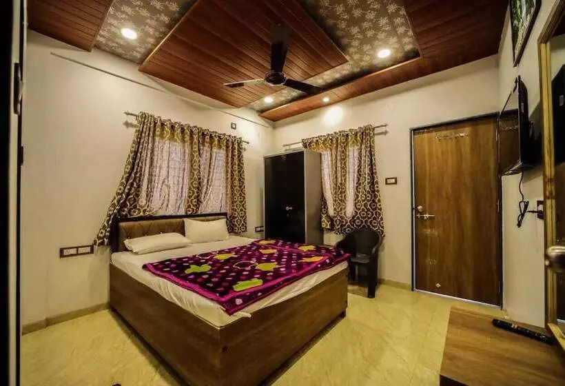 ホテル Royal Palace Panchgani