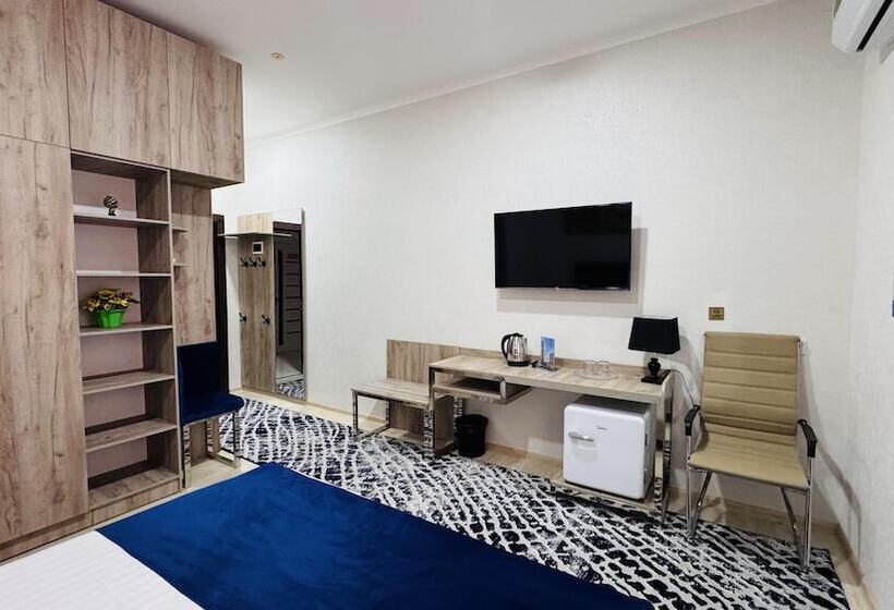 בית מלון כפרי Shark Yulduzi