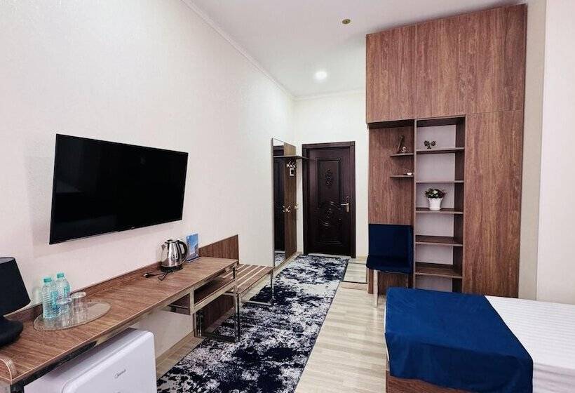 בית מלון כפרי Shark Yulduzi