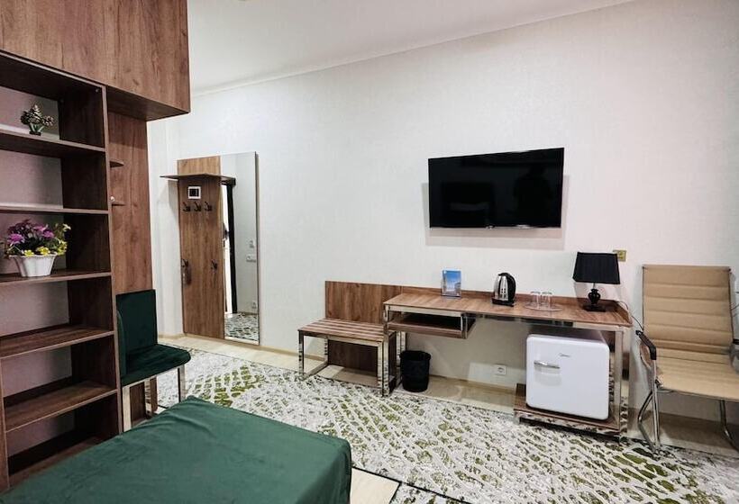 בית מלון כפרי Shark Yulduzi