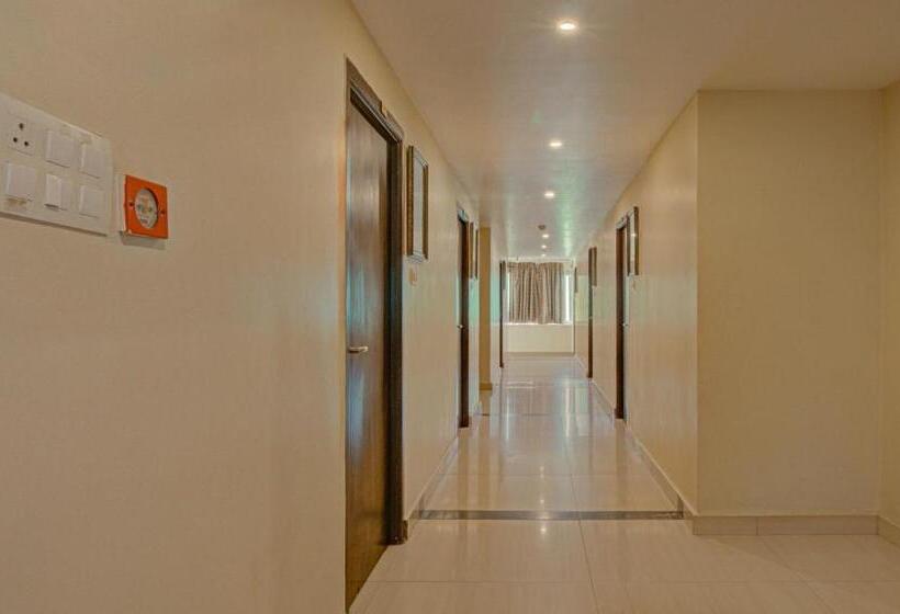 Hotel Treebo Alankar Inn