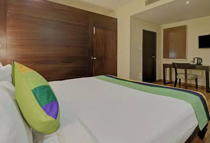 ホテル Treebo Alankar Inn