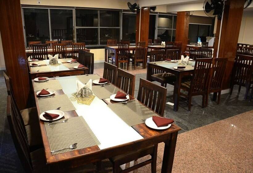 ホテル Welcome Somnath