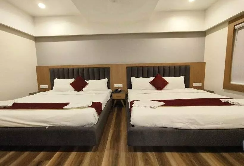 ホテル Welcome Somnath
