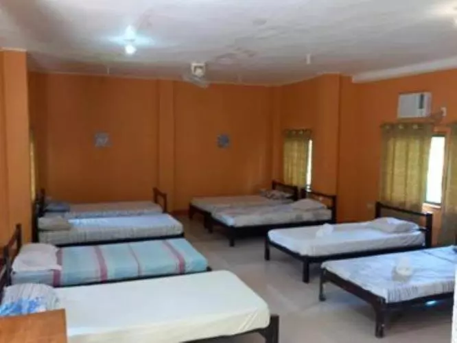 Hotelli Zhang Resort And Dive Center Opc