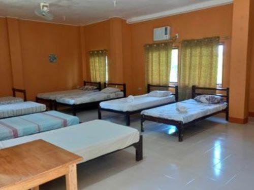 Hotel Zhang Resort And Dive Center Opc