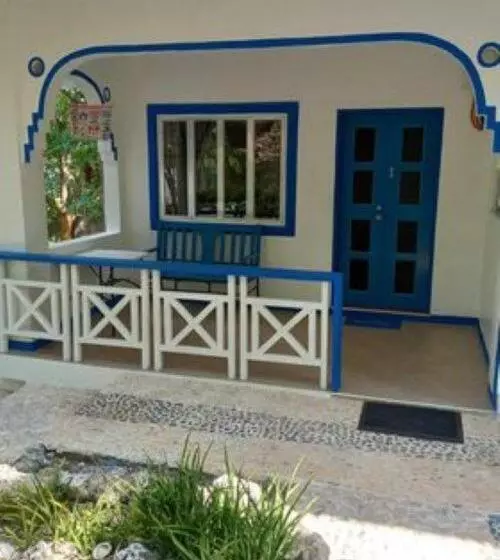 Hotelli Zhang Resort And Dive Center Opc