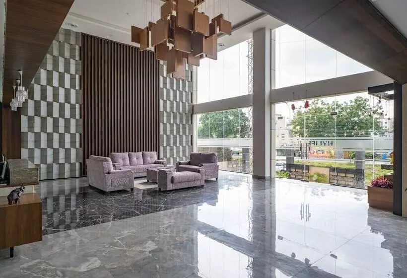 Hylife Hotel And Convention