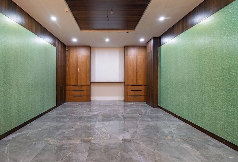 Hylife Hotel And Convention