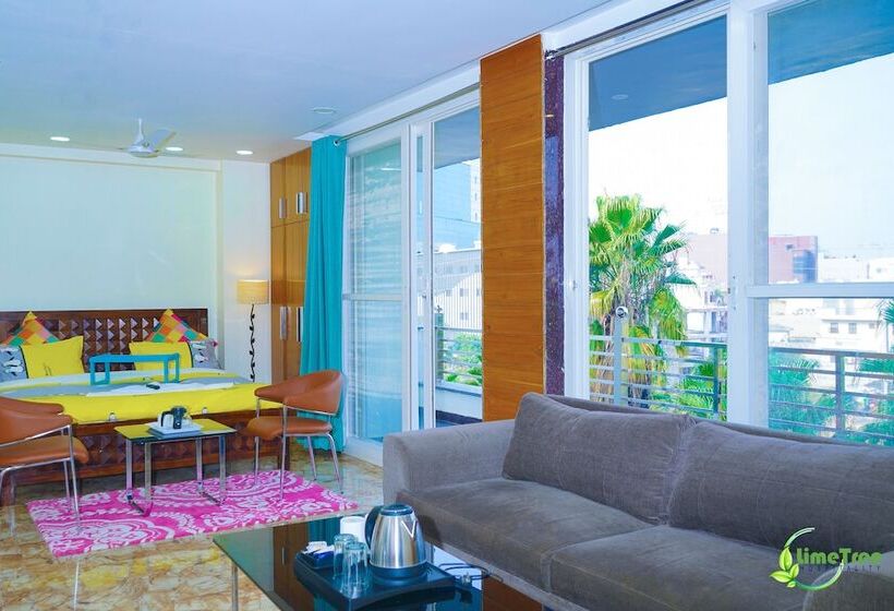 Lime Tree Hotel Near 32nd Milestone