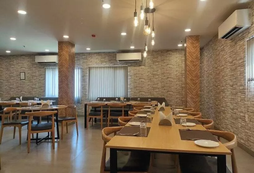 Nk Hotel   Guwahati