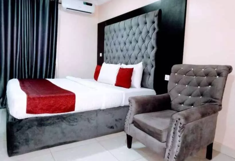 Whitehart Hotel & Apartments Wuye