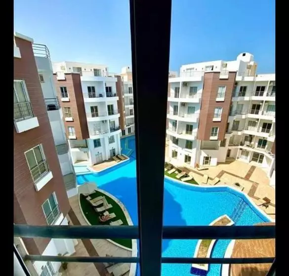Aqua Palms Resort