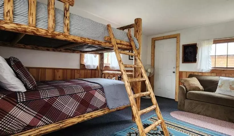 Bear Creek Ranch Bed & Breakfast