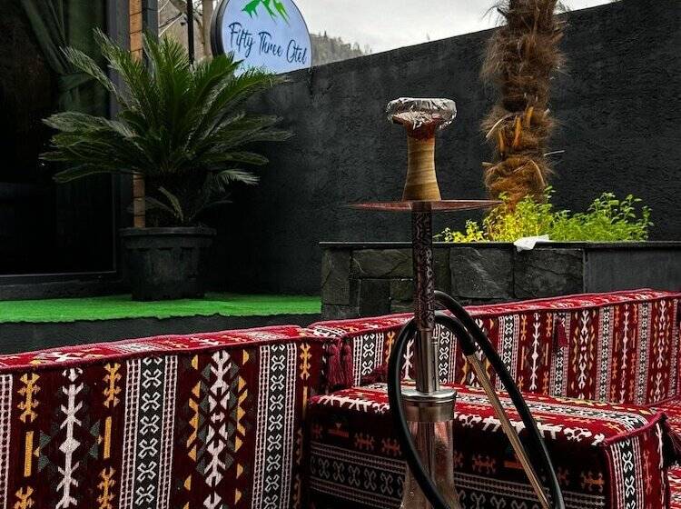 مبيت وإفطار Fifty Three Otel