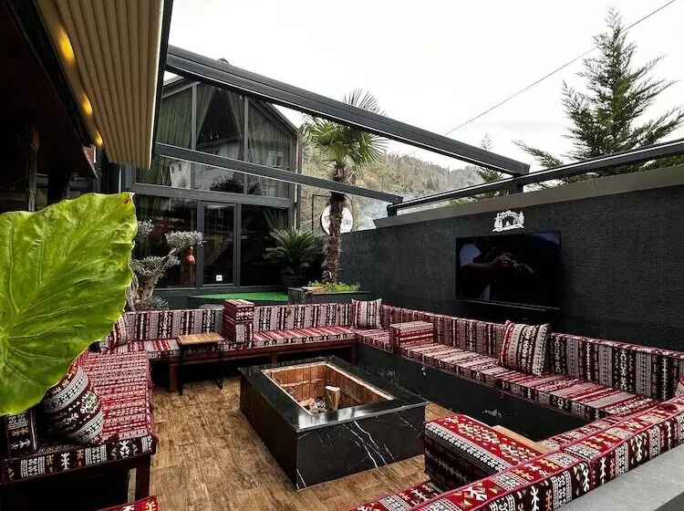 Aamiaismajoitus (B&B) Fifty Three Otel