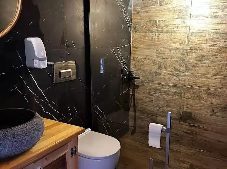 Aamiaismajoitus (B&B) Fifty Three Otel