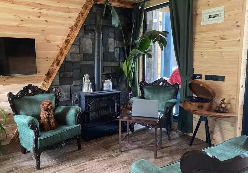 Aamiaismajoitus (B&B) Fifty Three Otel