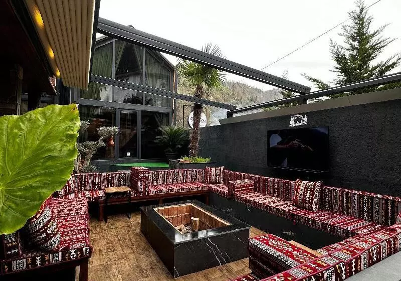 Aamiaismajoitus (B&B) Fifty Three Otel