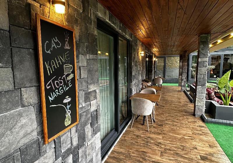 مبيت وإفطار Fifty Three Otel